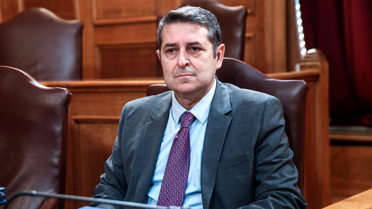 Διασωληνωμένος στη ΜΕΘ με ρήξη ανευρύσματος στον εγκέφαλο ο Γιώργος Μυλωνάκης