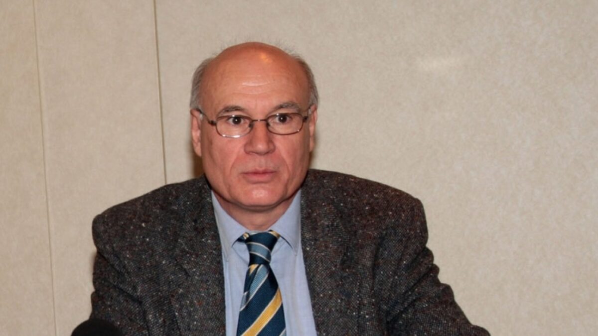 «Έχει ξεκινήσει η αντίστροφη μέτρηση» λέει ο Γεράσιμος Παπαδόπουλος και προειδοποιεί για ισχυρό σεισμό στον Κορινθιακό