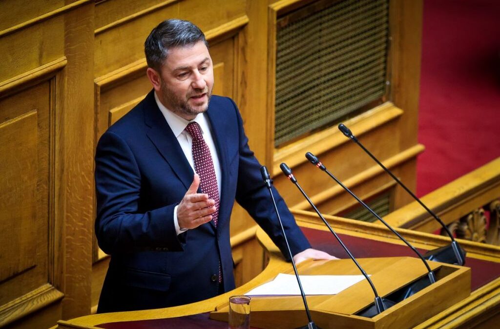 Ν. Ανδρουλάκης: «Αυτοί που τόλμησαν να παρακολουθούν τη μισή κυβέρνηση και τους αρχηγούς των Ενόπλων Δυνάμεων, αυτοί που σιωπούν, είναι πατριώτες της φακής»