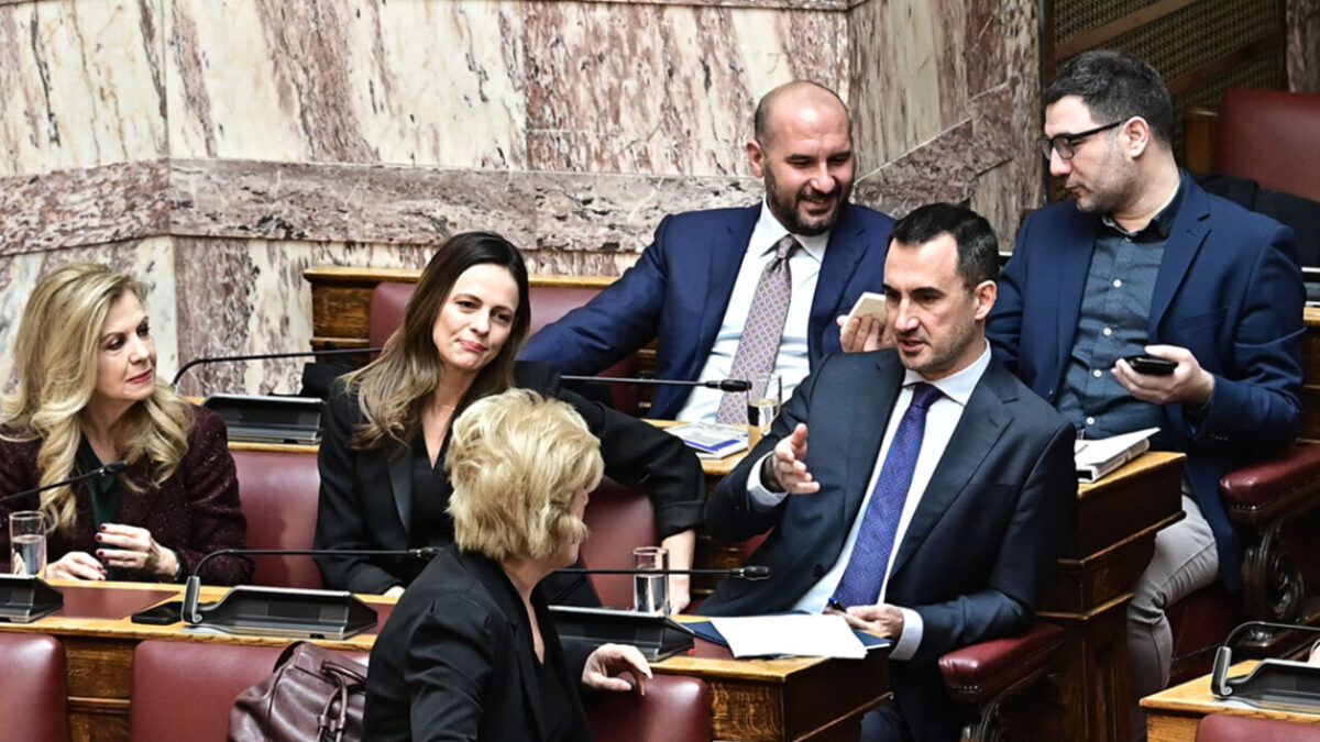 Την Τρίτη διαλύεται η ΚΟ της Νέας Αριστεράς: Ανεξαρτητοποιούνται Χαρίτσης, Αχτσιόγλου, Ηλιόπουλος, Τζανακόπουλος