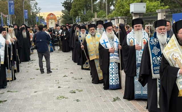 Πάνδημη υποδοχή της Θαυματουργού Εικόνας της Υπεραγίας Θεοτόκου «Άξιον Εστί» εκ του Αγιωνύμου Όρους στην Ιερά πόλη του Μεσολογγίου.