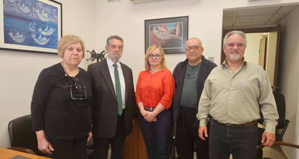ΣΥΝΑΝΤΗΣΗ ΑΝΔΡΕΑ ΠΑΝΑΓΙΩΤΟΠΟΥΛΟΥ ΜΕ ΤΟ ΔΣ ΤΗΣ ΠΑΝΕΛΛΗΝΙΑΣ ΕΝΩΣΗΣ ΚΛΙΝΙΚΩΝ ΧΗΜΙΚΩΝ-ΜΟΡΙΑΚΩΝ ΒΙΟΛΟΓΩΝ