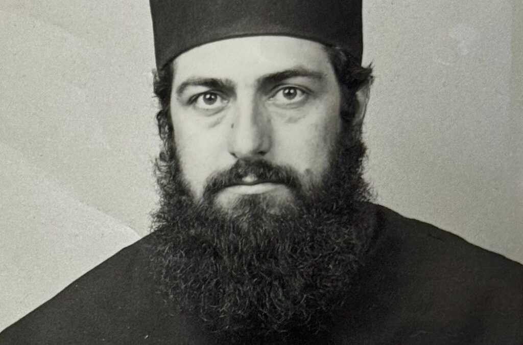 ΑΝΩ ΛΟΥΣΟΙ (ΣΟΥΔΕΝΑ) ΚΑΛΑΒΡΥΤΩΝ: ΕΚΔΗΜΙΑ ΙΕΡΕΩΣ ΑΛΕΞΙΟΥ ΑΓΓΕΛΟΠΟΥΛΟΥ