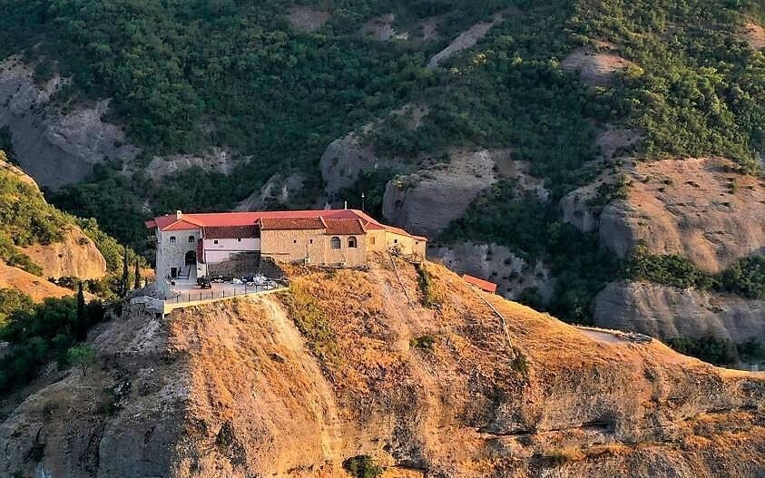 Ιερά Μονή Μακελλαριάς: Πρόγραμμα Ιερών Ακολουθιών – Μάιος 2026
