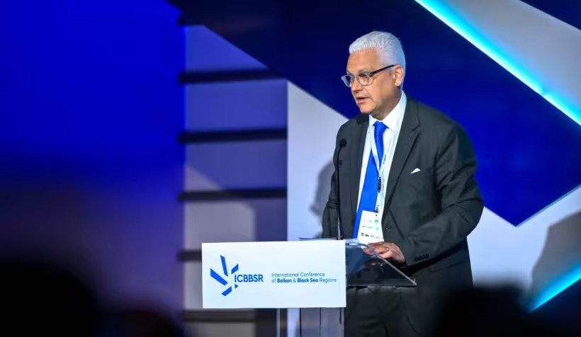 Πάτρα: Ζαΐμης στο Διεθνές Συνέδριο Βαλκανίων και Μαύρης Θάλασσας – «Να είμαστε ισχυροί στις ραγδαίες εξελίξεις» ΦΩΤΟ