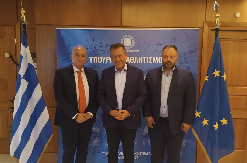 Συνάντηση των βουλευτών της ΝΙΚΗΣ Σπυρίδωνα Τσιρώνη και Ανδρέα Βορύλλα με τον Αναπληρωτή Υπουργό Παιδείας, Θρησκευμάτων και Αθλητισμού, για τον Απόλλωνα Πάτρας