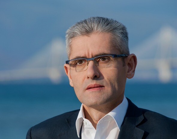 Ο Άγγελος Τσιγκρής συγχαίρει την Αναγέννηση Πατρών για το Παγκόσμιο Σχολικό Πρωτάθλημα Καλαθοσφαίρισης