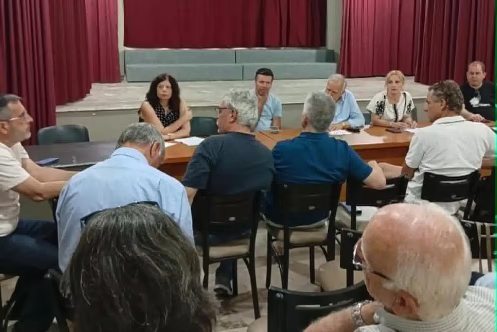 Aχαΐα: Παλλαϊκό μέτωπο για τον Οδοντωτό με μεγάλη συγκέντρωση ΦΩΤΟ