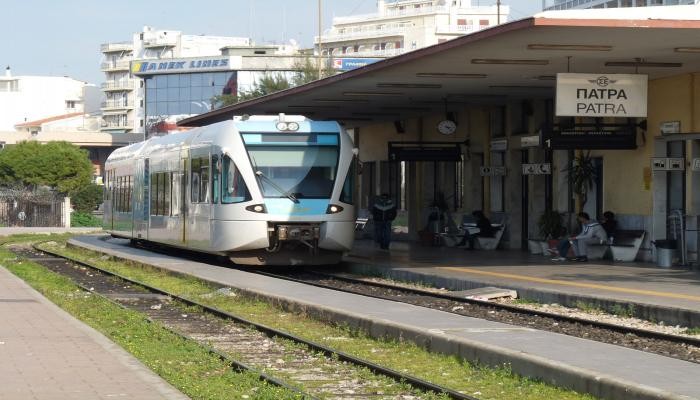 ΤΕΕ Δυτ. Ελλάδας: Ελλιπή τα στοιχεία του υπουργείου για τη σιδηροδρομική σύνδεση της Πάτρας – Τι αναφέρει επιστολή
