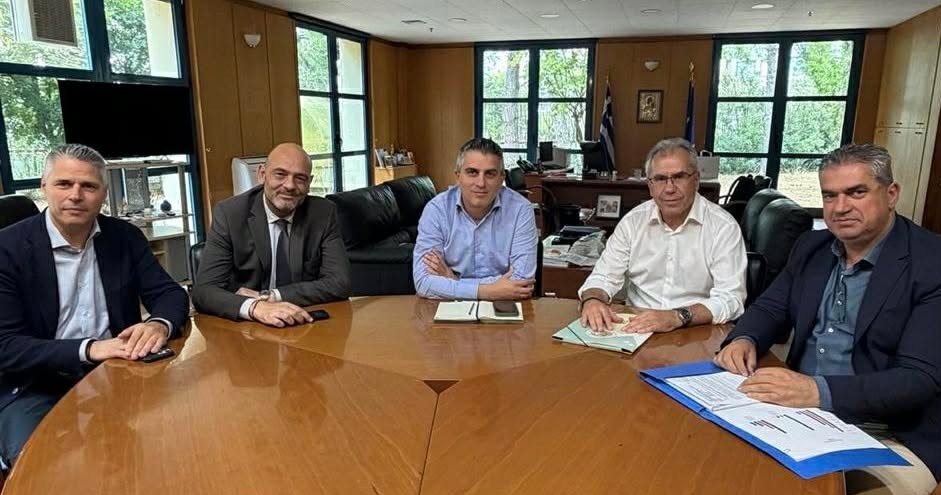 Συνάντηση του Ιάσονα Φωτήλα με τον Υπουργό Χρήστο Δήμα, τον Δημήτριο Αναγνώπουλο τον Χαράλαμπο Μυγδάλη και τον Θεόδωρο Μπαρή.