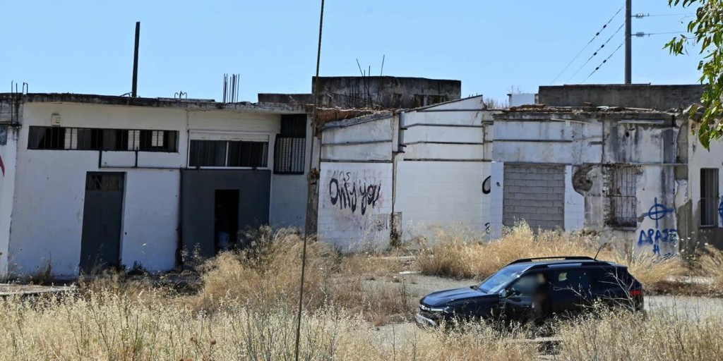 Η Ένωση Αστυνομικών Υπαλλήλων Αχαΐας Εκφράζει τα ειλικρινή συλλυπητήριά στην οικογένεια του εκλιπόντος. Την ίδια στιγμή, την αδιαπραγμάτευτη στήριξή στην Ένωση Αστυνομικών Υπαλλήλων Αργολίδας και στους δύο συναδέλφους της Ο.Π.Κ.Ε.