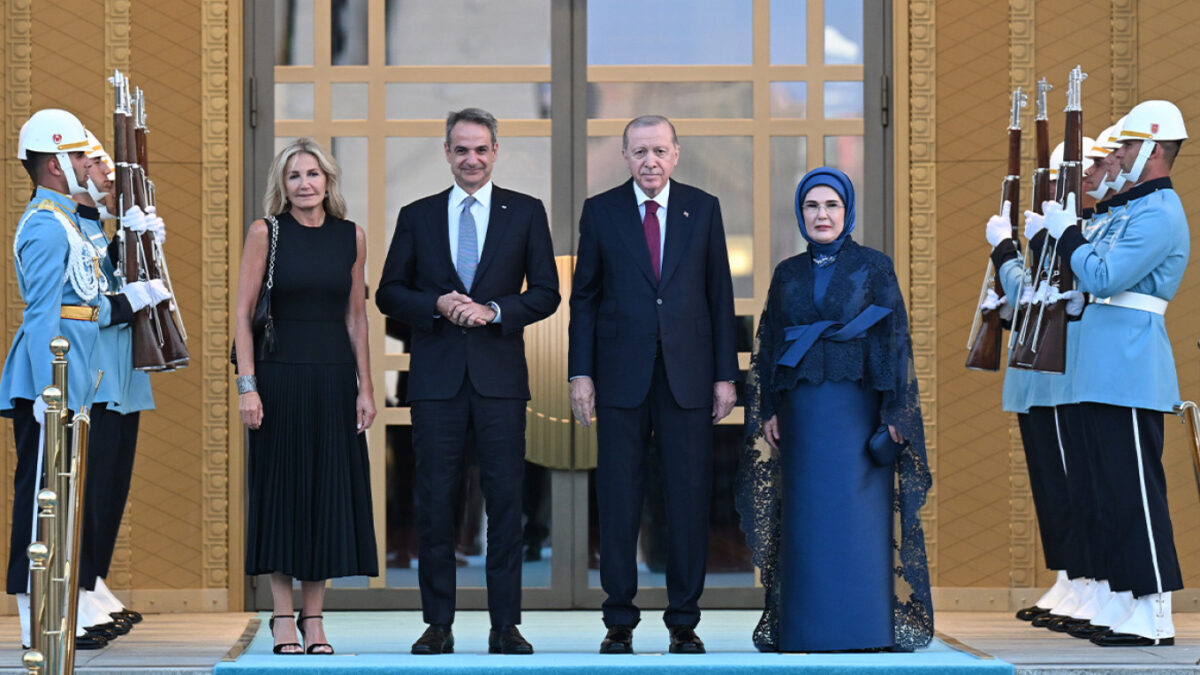 Ολοκληρώθηκε το δείπνο των ηγετών του NATO στην Άγκυρα.