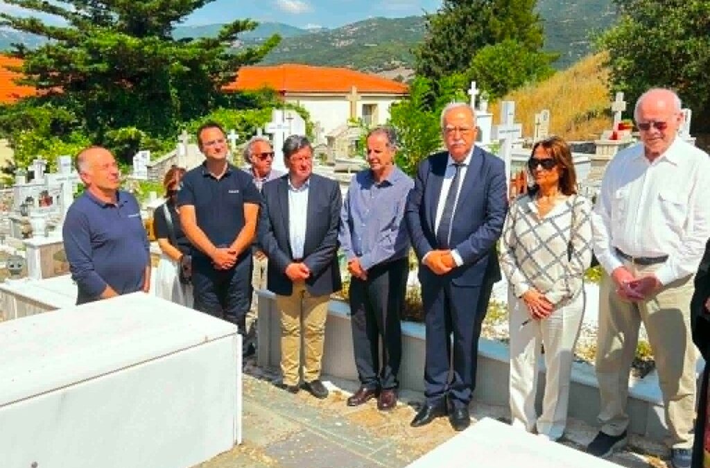 ΕΣΗΕΑ και Δήμος Καλαβρύτων τίμησαν τη μνήμη του αντιστασιακού δημοσιογράφου Ηρακλή Πετιμεζά (Φωτογραφίες)